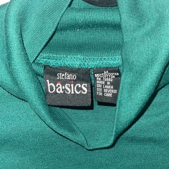 Emerald Green Turtleneck - Picture 3 of 3